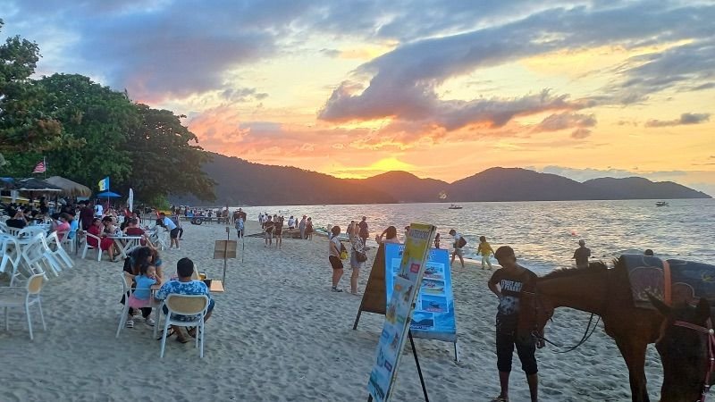 Batu Ferringhi Beach